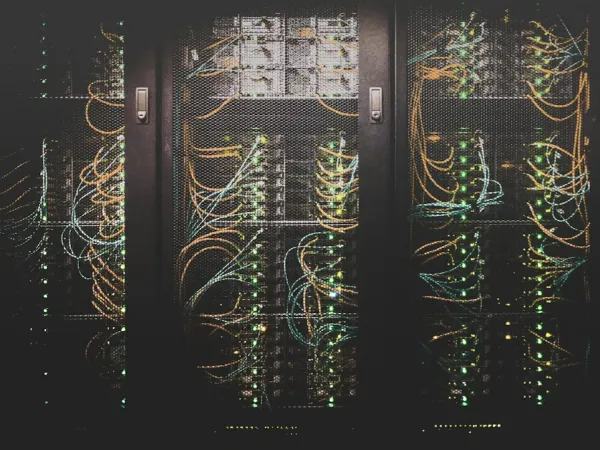 SX SFP Transceiver Buyer's Guide 2026: 850nm Specs, Pricing, and Compatibility Fixes